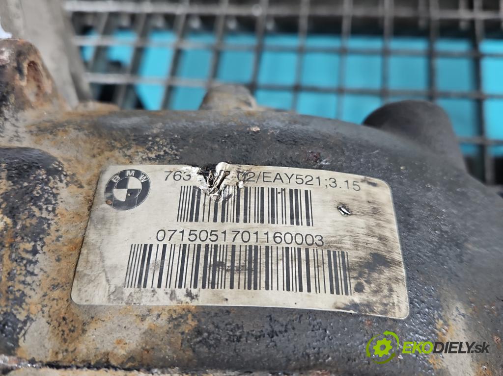 Bmw X5 F15 2013-2018 3.0d 258 HP automatic 190 kW 2993 cm3 5- Most: zadní: