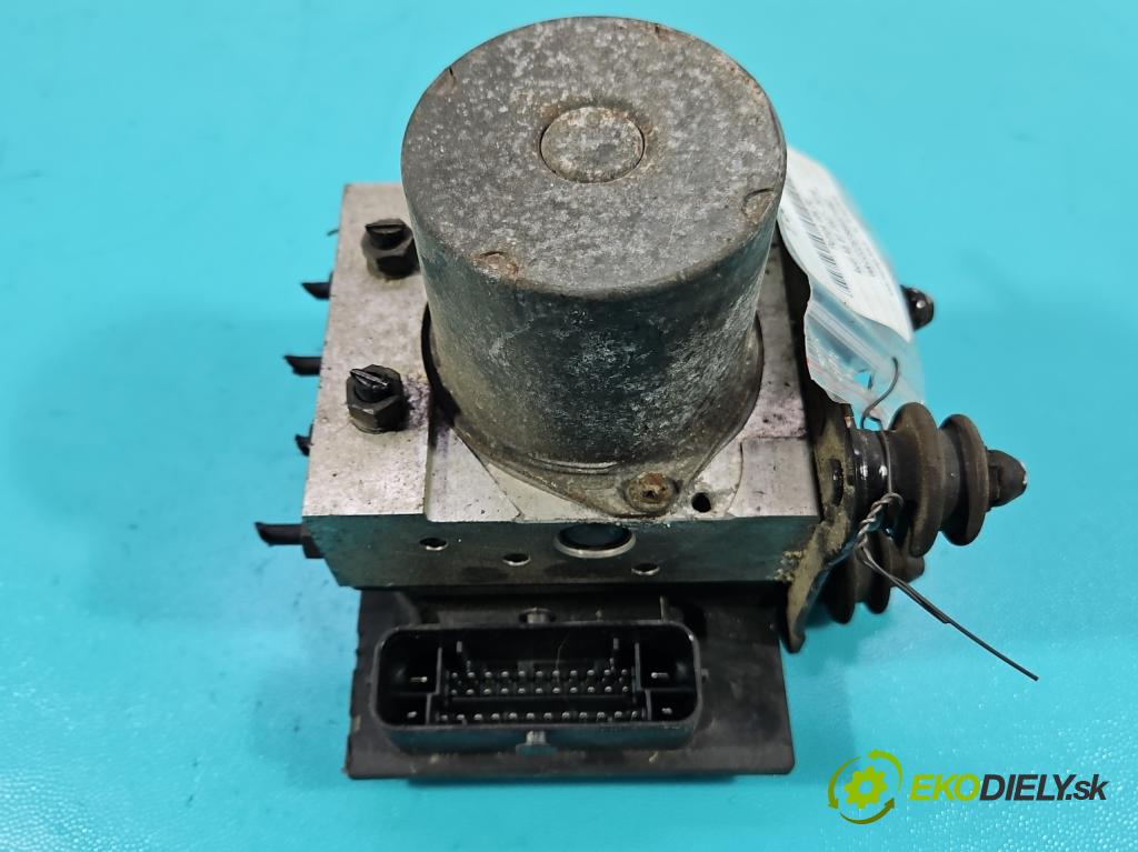 Audi A5 8T 2007-2016 3.0 tdi 239KM manual 176 kW 2967 cm3 2- čerpadlo abs 8K0907379N (Pumpa ABS)