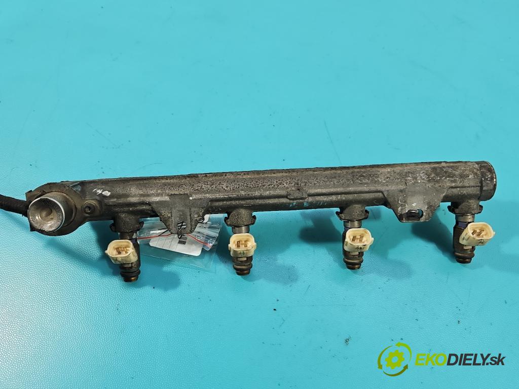 Seat Leon I 1999-2005 1.6 16v 105 HP manual 77 kW 1598 cm3 5- vstrek 036133319AL (Vstrekovač paliva)