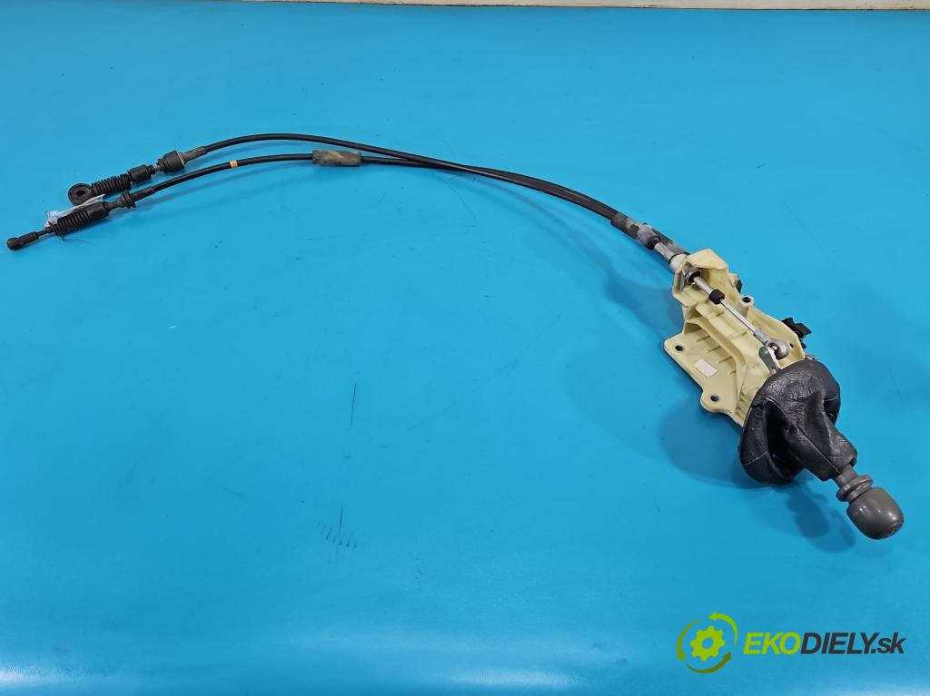 Fiat Panda II 2003-2012 1.2b 60 HP manual 44 kW 1242 cm3 5- Páka: Změny: stupeň,rýchlosť  (Rýchlostná páka (kulisa))