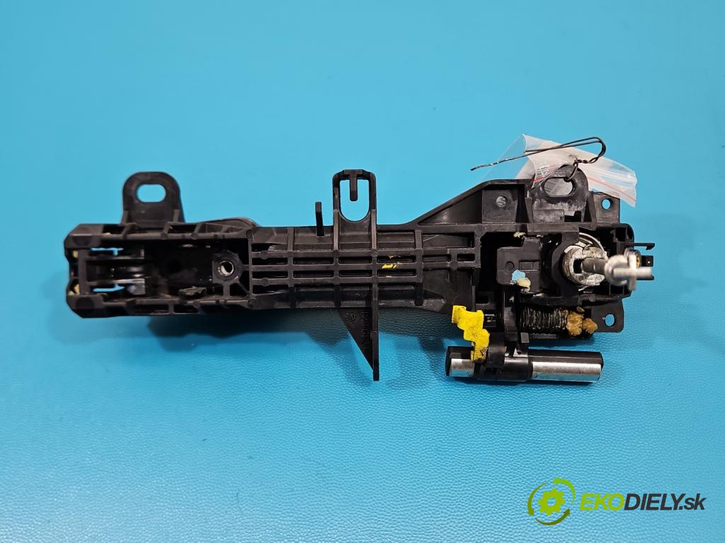 Toyota Yaris III 2011-2020 1.0 vvti 69KM manual 51 kW 998 cm3 5- rukoväť predné ľavé mimo: 242860 (Kľučka dverí vonkajšia predná ľavá)