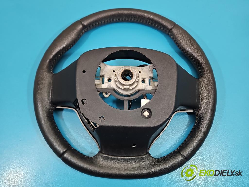 Toyota Yaris III 2011-2020 1.0 vvti 69KM manual 51 kW 998 cm3 5- volant 45100-0D-490C1 (Volant)