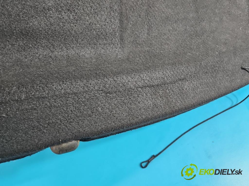 Toyota Yaris III 2011-2020 1.0 vvti 69KM manual 51 kW 998 cm3 5- zadná  (Pláto kufra)