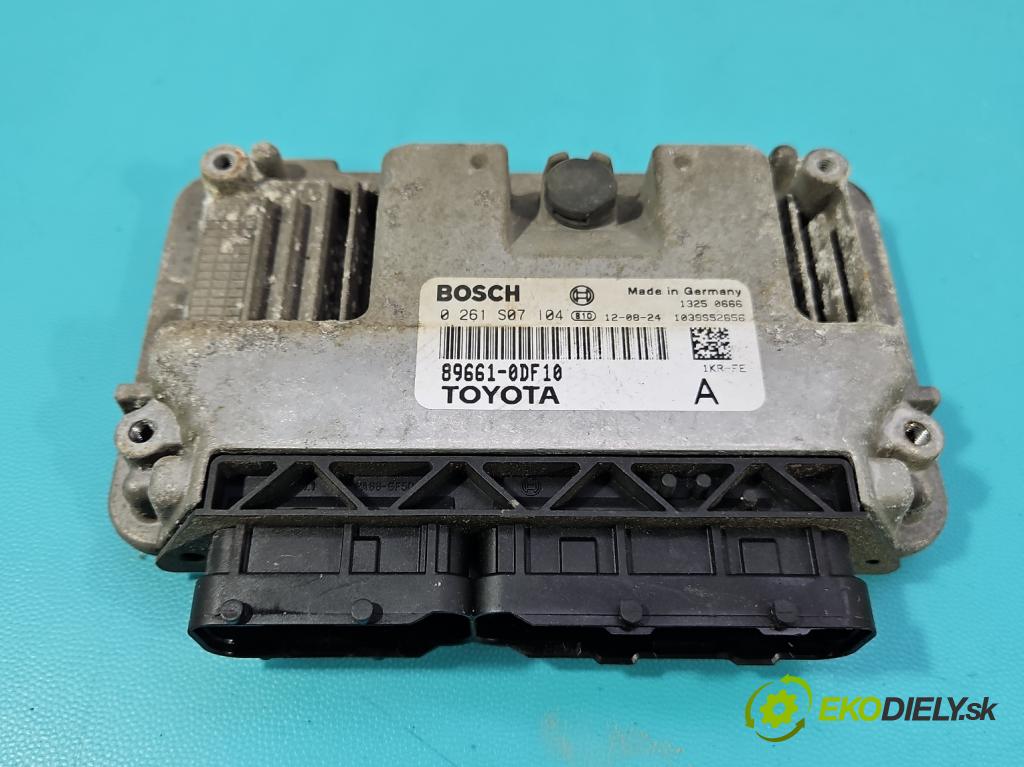 Toyota Yaris III 2011-2020 1.0 vvti 69KM manual 51 kW 998 cm3 5- riadiaca jednotka motora 0261S07104