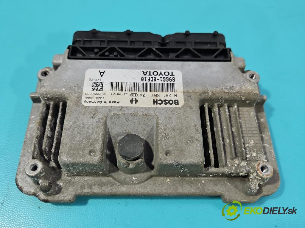 Toyota Yaris III 2011-2020 1.0 vvti 69KM manual 51 kW 998 cm3 5- riadiaca jednotka motora 0261S07104