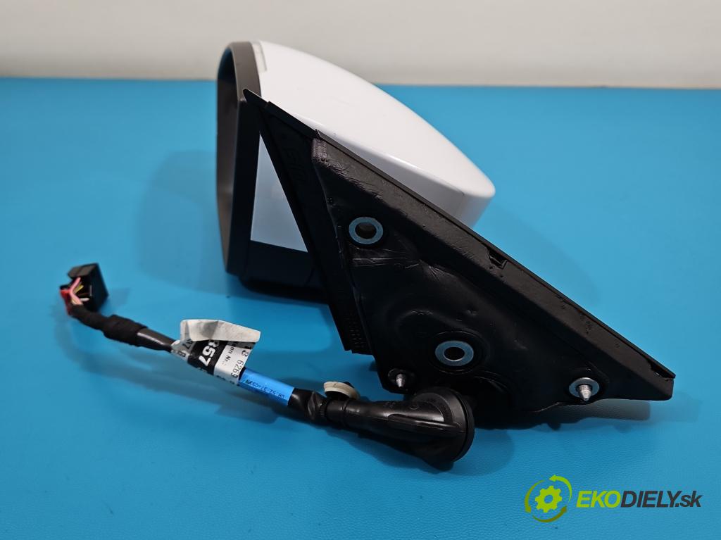 Skoda Octavia IV 2019- 1.5 TSI 150 HP automatic 110 kW 1498 cm3 5- zrkadlo ľavé  (Kľučka dverí ostatné)