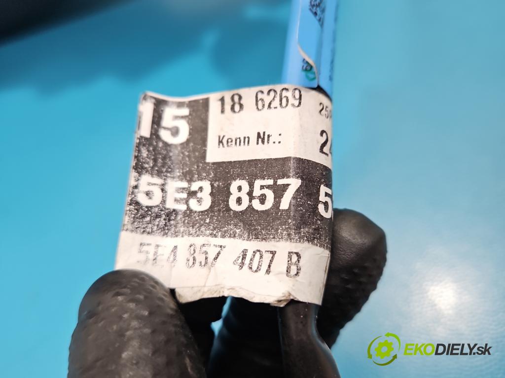 Skoda Octavia IV 2019- 1.5 TSI 150 HP automatic 110 kW 1498 cm3 5- zrkadlo ľavé  (Kľučka dverí ostatné)