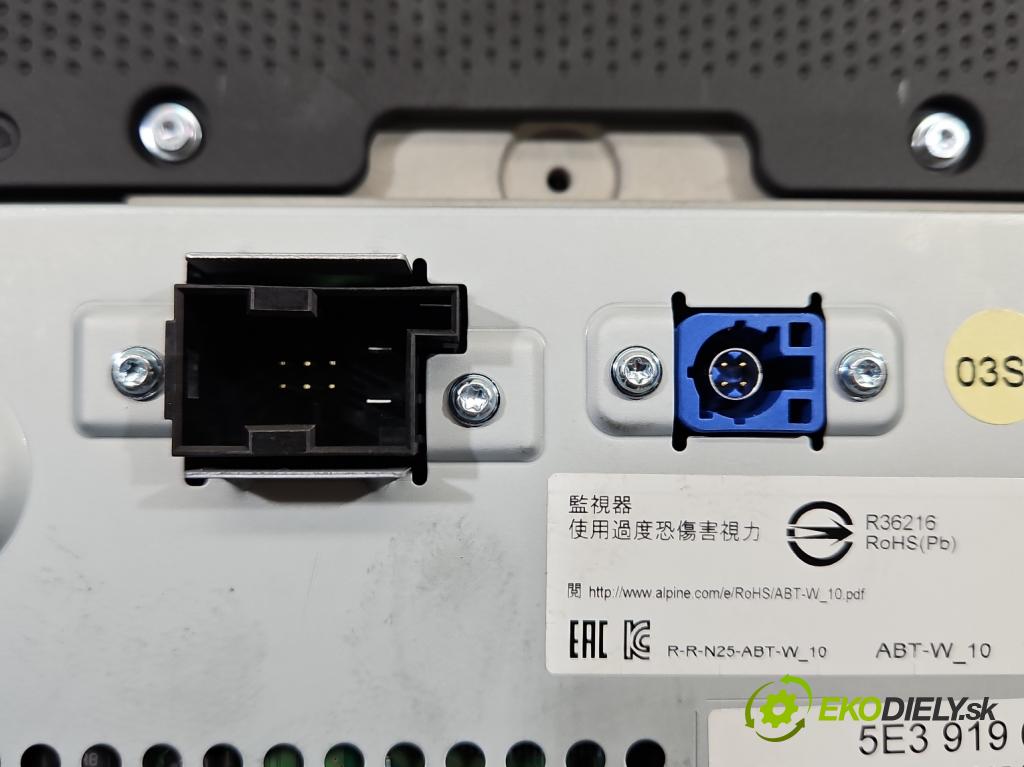 Skoda Octavia IV 2019- 1.5 TSI 150 HP automatic 110 kW 1498 cm3 5- Zobrazit: 5E3919605B (Prístrojová doska)