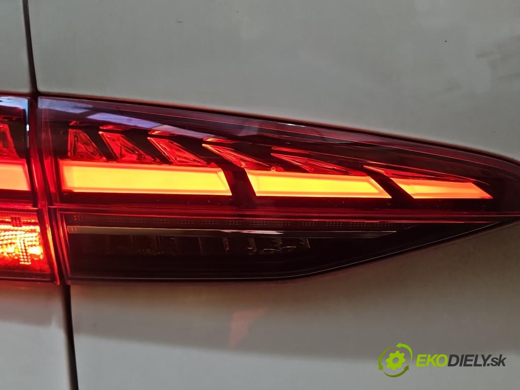 Skoda Octavia IV 2019- 1.5 TSI 150 HP automatic 110 kW 1498 cm3 5- svetlo / reflektor zadné ľavé 5E7945307B (Kľučka dverí ostatné)