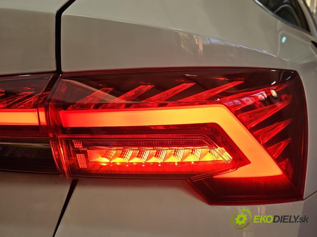 Skoda Octavia IV 2019- 1.5 TSI 150 HP automatic 110 kW 1498 cm3 5- svetlo / reflektor zadné pravé 5E3945208B (Kľučka dverí ostatné)