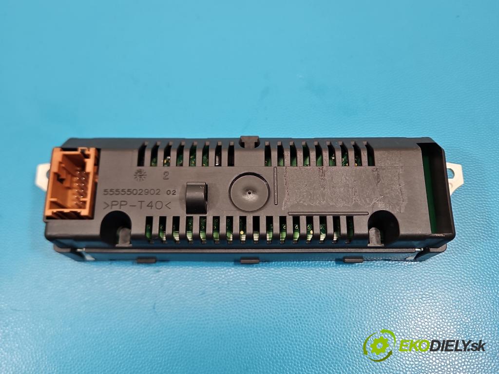 Peugeot 207 1.4 16V 95 HP manual 70 kW 1397 cm3 3- Zobrazit: 5555502902 (Prístrojová doska)