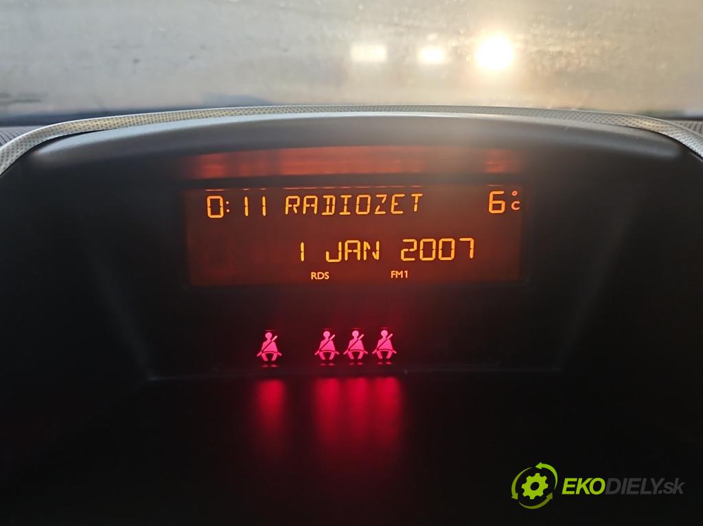 Peugeot 207 1.4 16V 95 HP manual 70 kW 1397 cm3 3- Zobrazit: 5555502902 (Prístrojová doska)