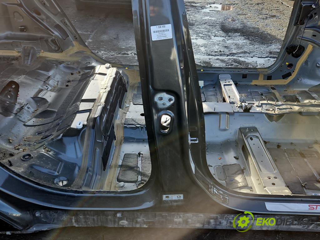 Ford Focus Mk4 2018- 1.5 TDCI 120 hp automatic 88 kW 1499 cm3 5- práh pravý  (Karoserie ostatní)