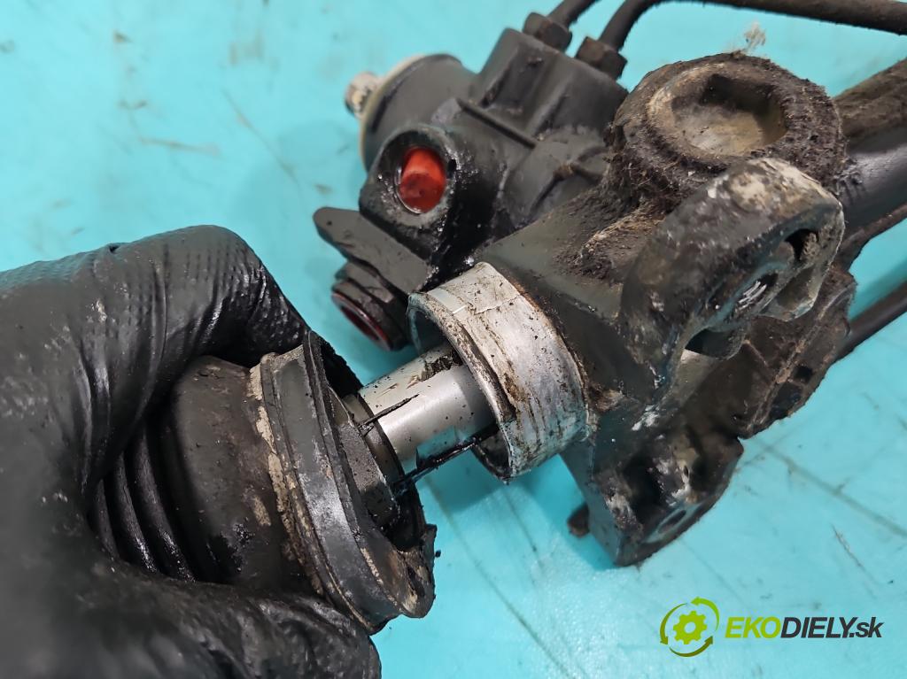 Vw Passat B4 1993-1997 1.6 8V 101 hp manual 74 kW 1595 cm3 5- řízení volant 3A1422061B