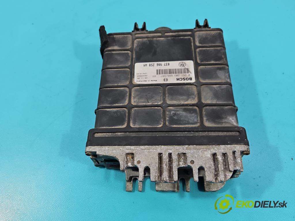 Vw Passat B4 1993-1997 1.6 8V 101 HP manual 74 kW 1595 cm3 5- riadiaca jednotka motora 0261203686