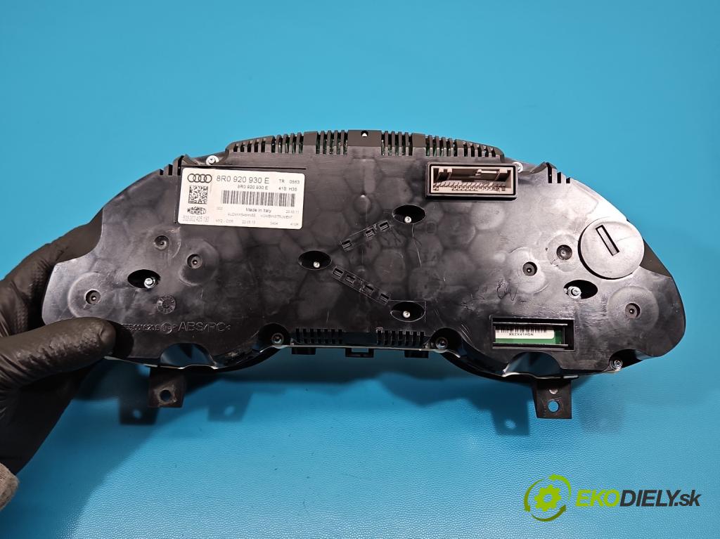 Audi Q5 2008-2016 2.0 TFSI 224hp automatic 165 kW 1984 cm3 5- prístrojovka/ budíky 8R0920930E (Prístrojová doska)
