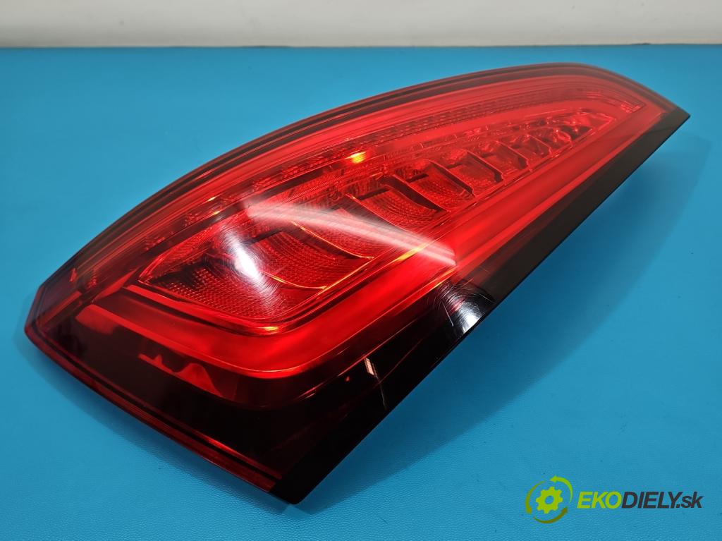 Audi Q5 2008-2016 2.0 TFSI 224 hp automatic 165 kW 1984 cm3 5- světlo zadní levé  (Klika dveří ostatní)