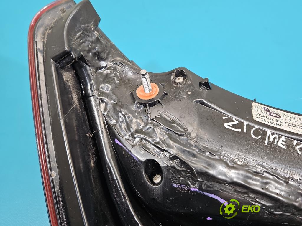 Audi Q5 2008-2016 2.0 TFSI 224hp automatic 165 kW 1984 cm3 5- svetlo / reflektor zadné pravé  (Kľučka dverí ostatné)