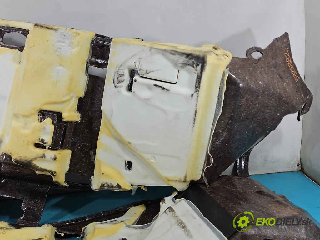 Ford Focus Mk4 2018- 1.5 TDCI 120 hp automatic 88 kW 1499 cm3 5- koberec do auta