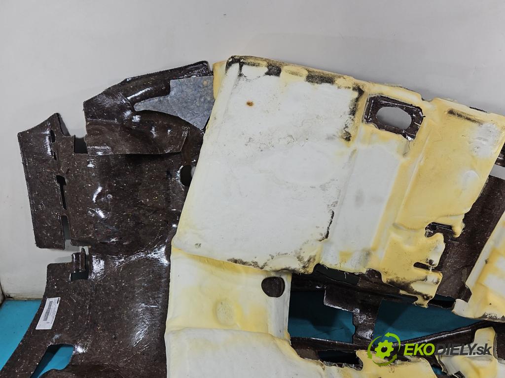 Ford Focus Mk4 2018- 1.5 TDCI 120 hp automatic 88 kW 1499 cm3 5- koberec do auta