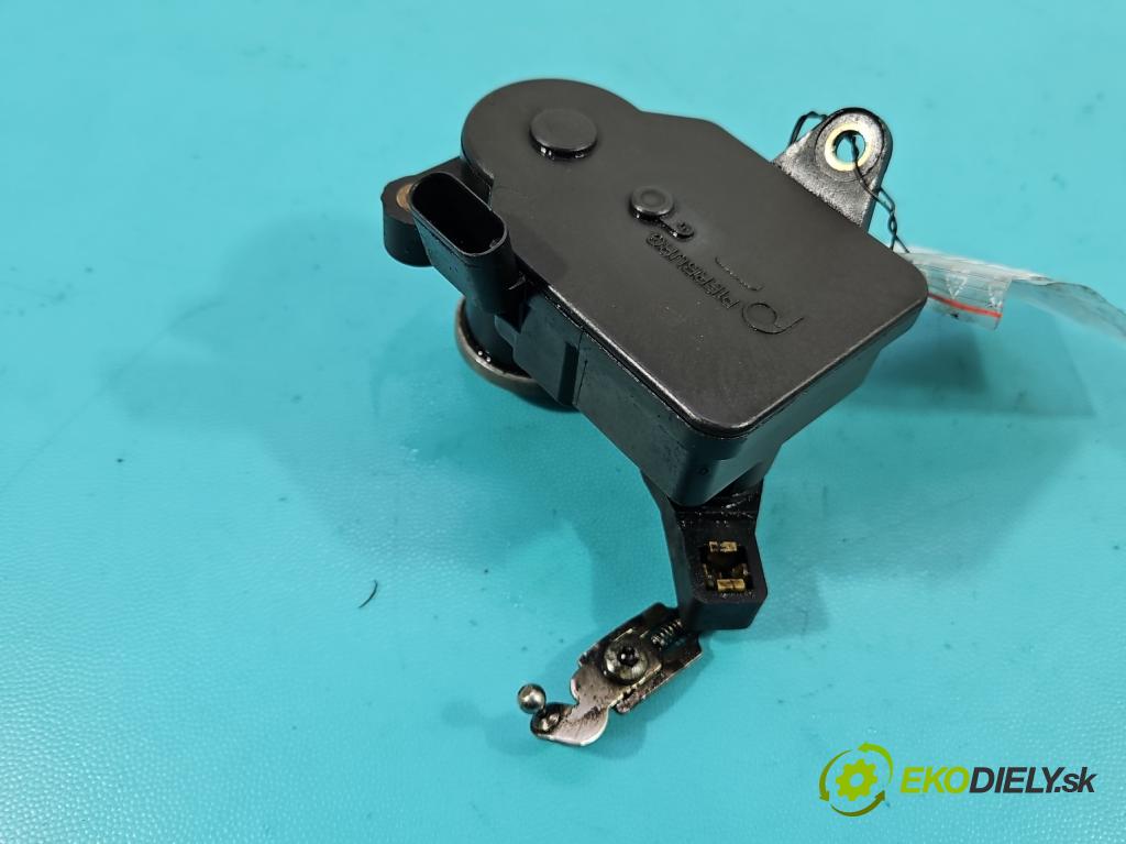 Mercedes ML W164 2005-2011 3.0 cdi 224hp automatic 165 kW 2987 cm3 5- Ovladač: klapky: kolektor A6421500494Q2 (Motorček ostatné)