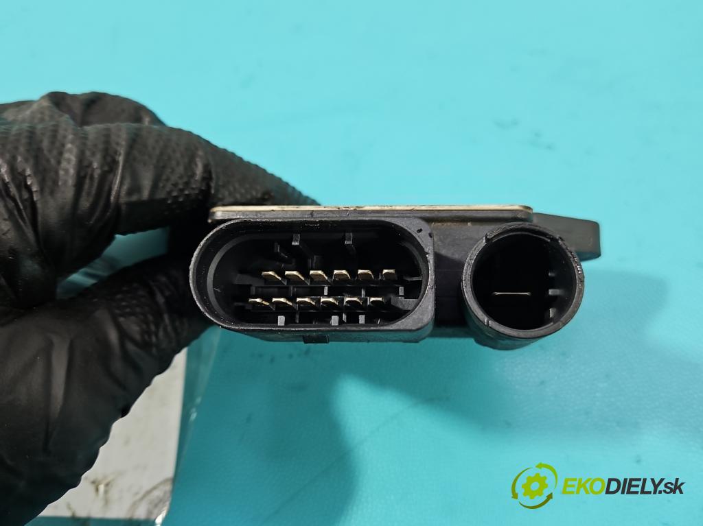 Mercedes ML W164 2005-2011 3.0 cdi 224hp automatic 165 kW 2987 cm3 5- Relé: svíčky: zařicích: 0522140709 (Relé)
