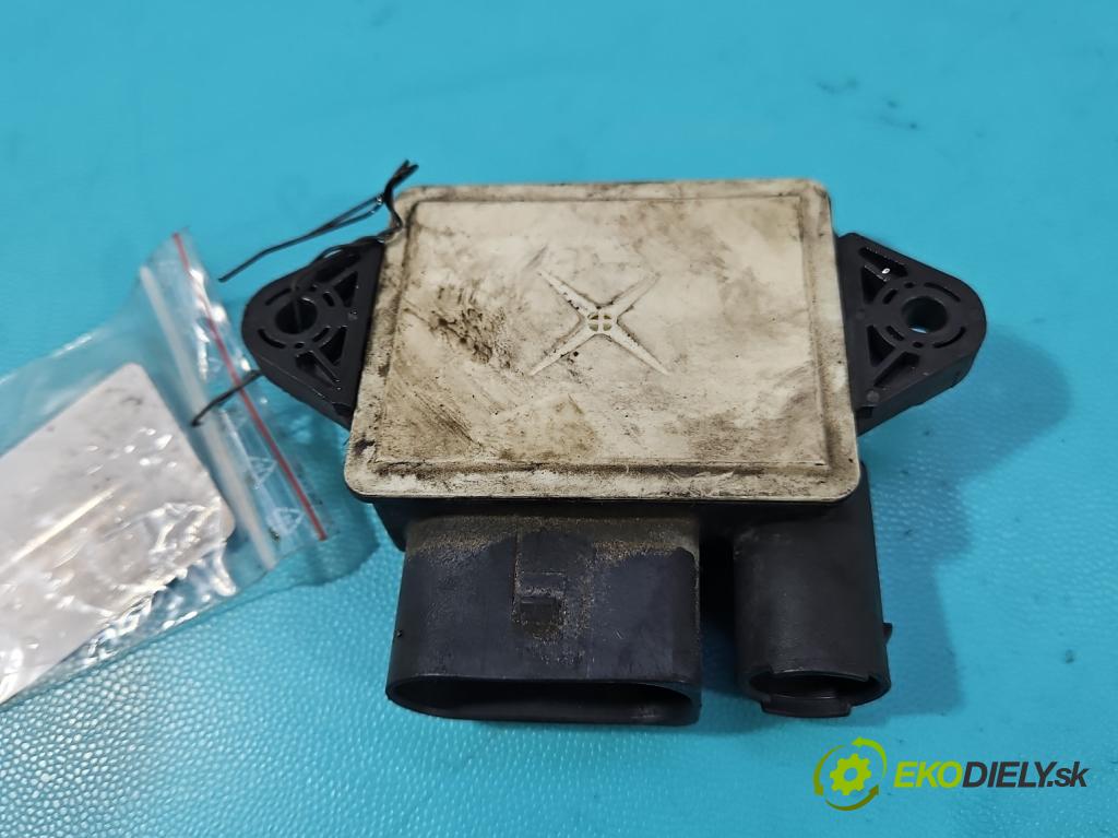 Mercedes ML W164 2005-2011 3.0 cdi 224hp automatic 165 kW 2987 cm3 5- Relé: svíčky: zařicích: 0522140709 (Relé)