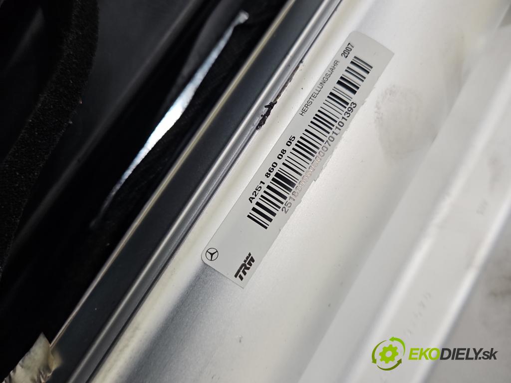 Mercedes ML W164 2005-2011 3.0 cdi 224 hp automatic 165 kW 2987 cm3 5- kokpit,přistrojova deska