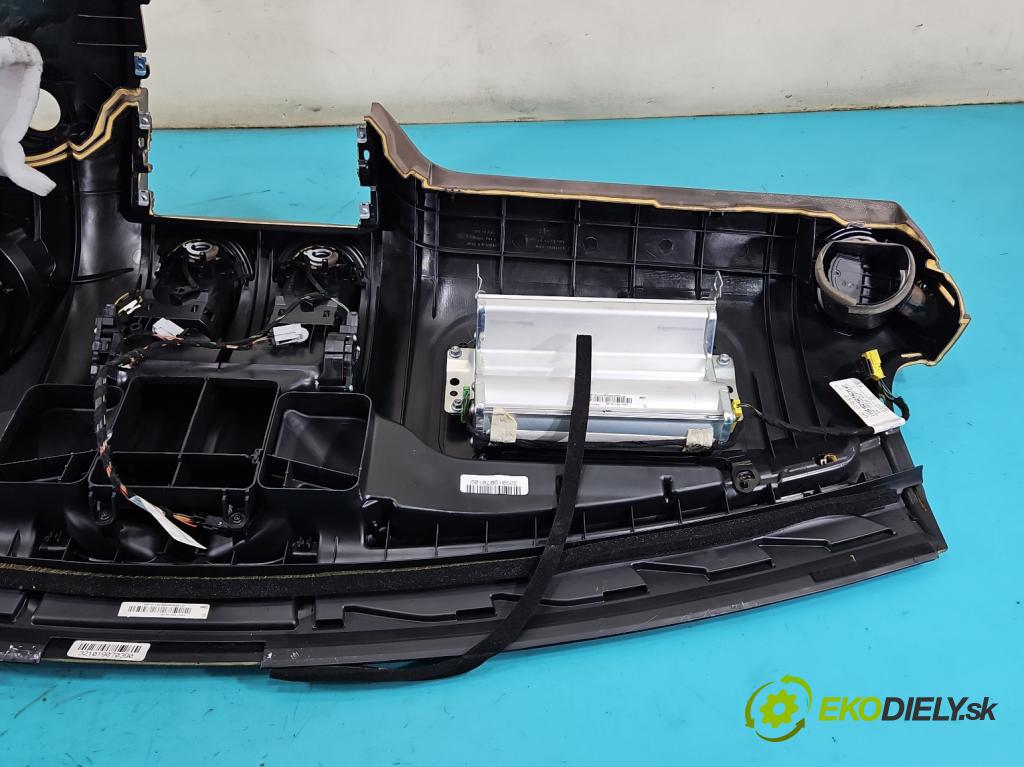 Mercedes ML W164 2005-2011 3.0 cdi 224 hp automatic 165 kW 2987 cm3 5- kokpit,přistrojova deska