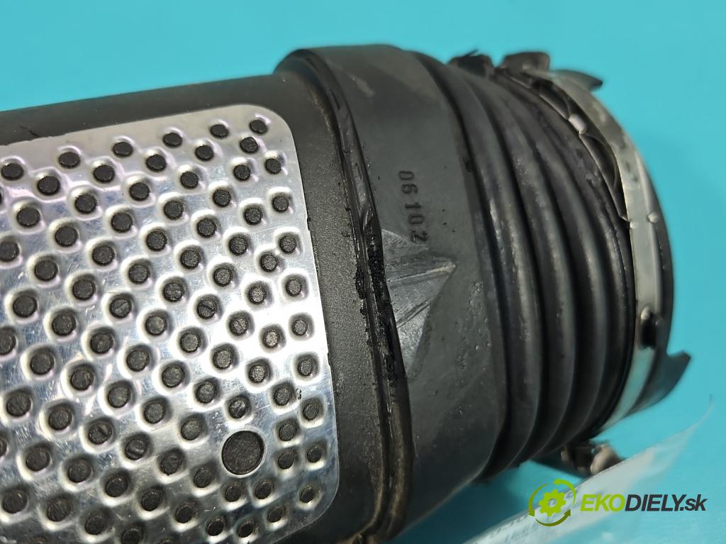 Mercedes ML W164 2005-2011 3.0 cdi 224hp automatic 165 kW 2987 cm3 5- průtokoměr: A6420943497 (Váha vzduchu)