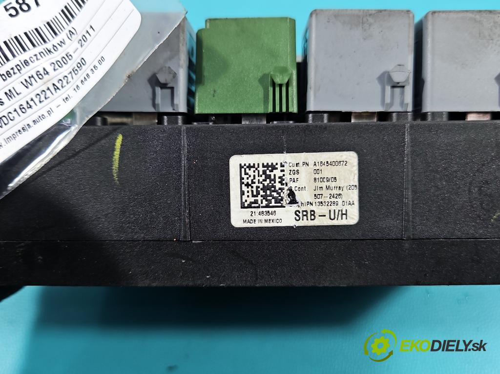 Mercedes ML W164 2005-2011 3.0 cdi 224 hp automatic 165 kW 2987 cm3 5- skříňka pojistková A1645400672 (Pojistková skříňka)