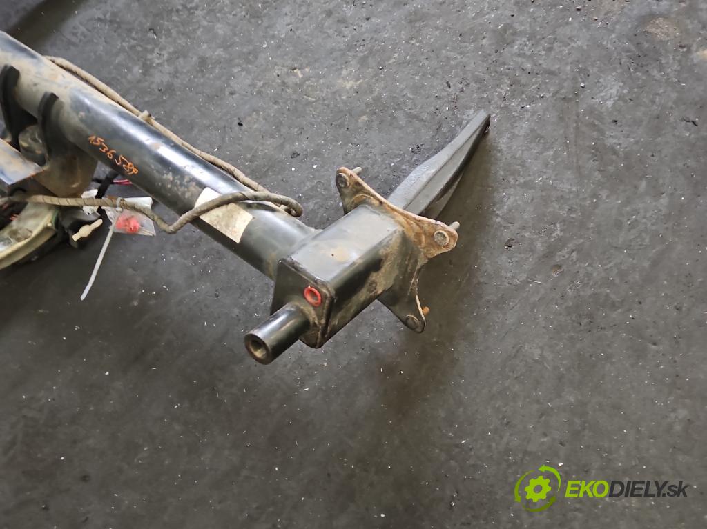 Mercedes ML W164 2005-2011 3.0 cdi 224 hp automatic 165 kW 2987 cm3 5- oko tažné  (Tažné zařízení)