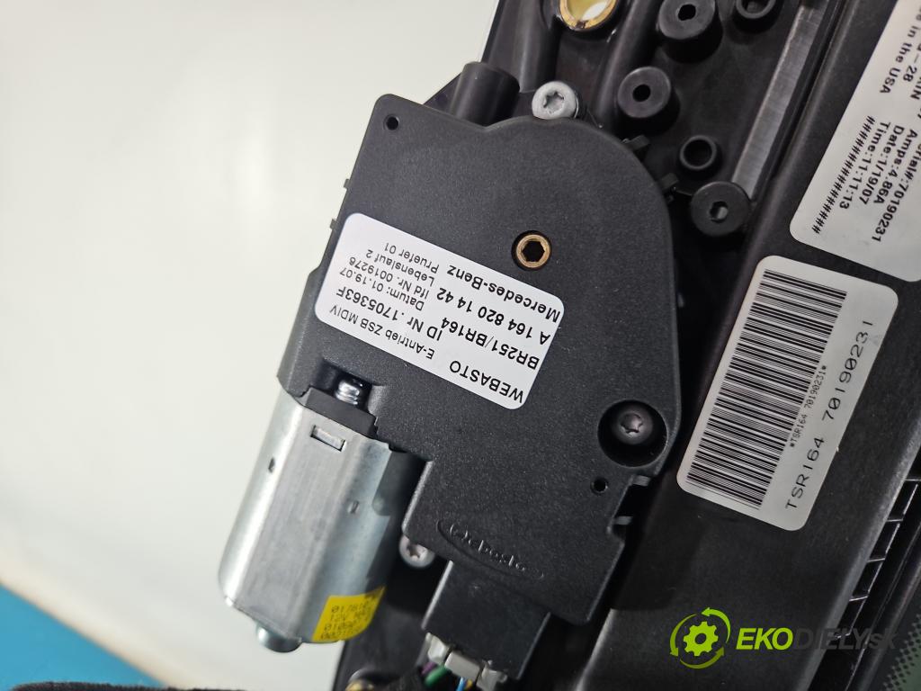 Mercedes ML W164 2005-2011 3.0 cdi 224 hp automatic 165 kW 2987 cm3 5- Střešní okno: A1647800729 (Sklo karoserie)