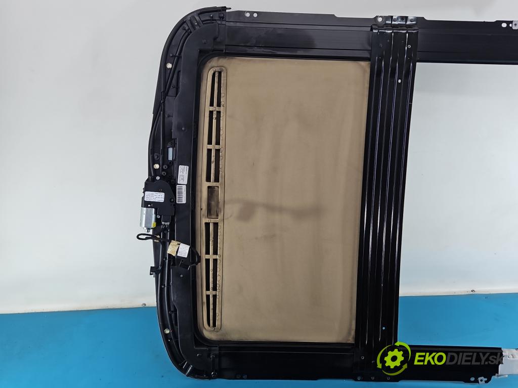 Mercedes ML W164 2005-2011 3.0 cdi 224 hp automatic 165 kW 2987 cm3 5- Střešní okno: A1647800729 (Sklo karoserie)