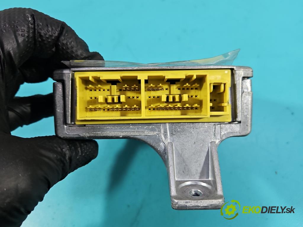 Honda City IV 2002-2008 1.4 8v 83 HP manual 61 kW 1339 cm3 4- riadiaca jednotka vankúše: 77960-SEL-N412-M3