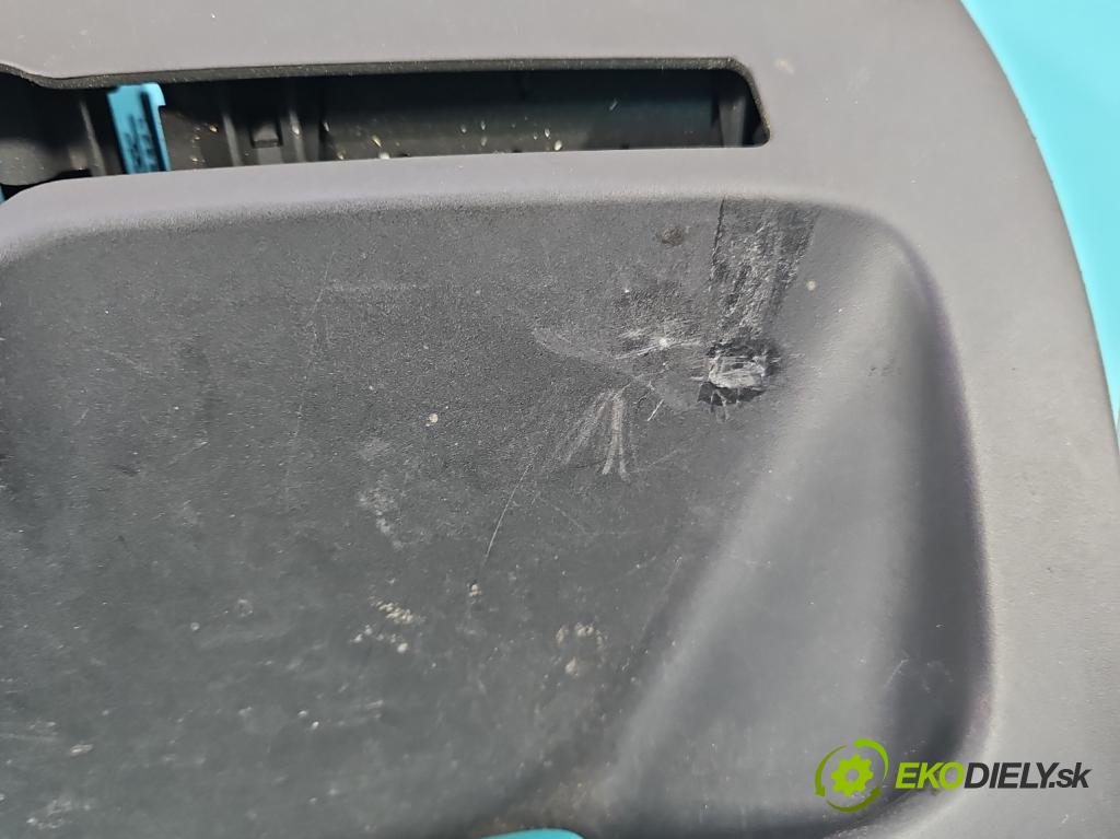 Toyota Avensis II T25 2003-2008 2.0 d4d 116 HP manual 85 kW 1995 cm3 4- Mřížka: kúrenia stredová  (Mriežka kúrenia (fukár))