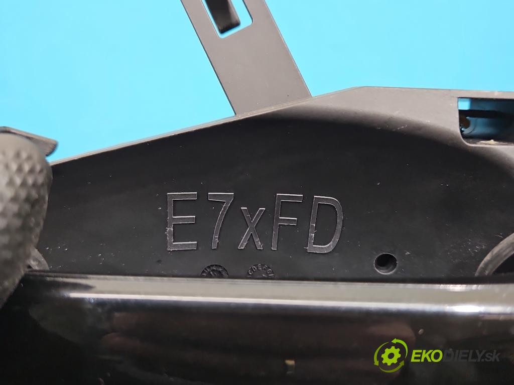 Bmw X6 E71 2007–2014 3.0d 306KM automatic 225 kW 2993 cm3 5- rukoväť predné ľavé mimo: 777 (Kľučka dverí vonkajšia predná ľavá)