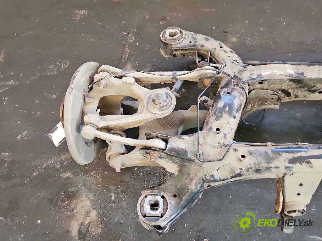 Bmw X5 F15 2013-2018 3.0d 258 HP automatic 190 kW 2993 cm3 5- zadna výstuha  (Výstuha zadná)