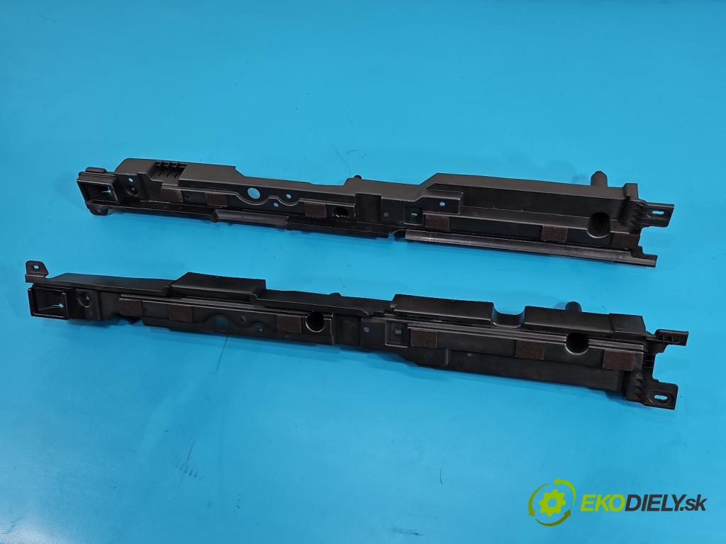 Bmw X5 F15 2013-2018 3.0d 258 HP automatic 190 kW 2993 cm3 5- Upevnenie: 7145914