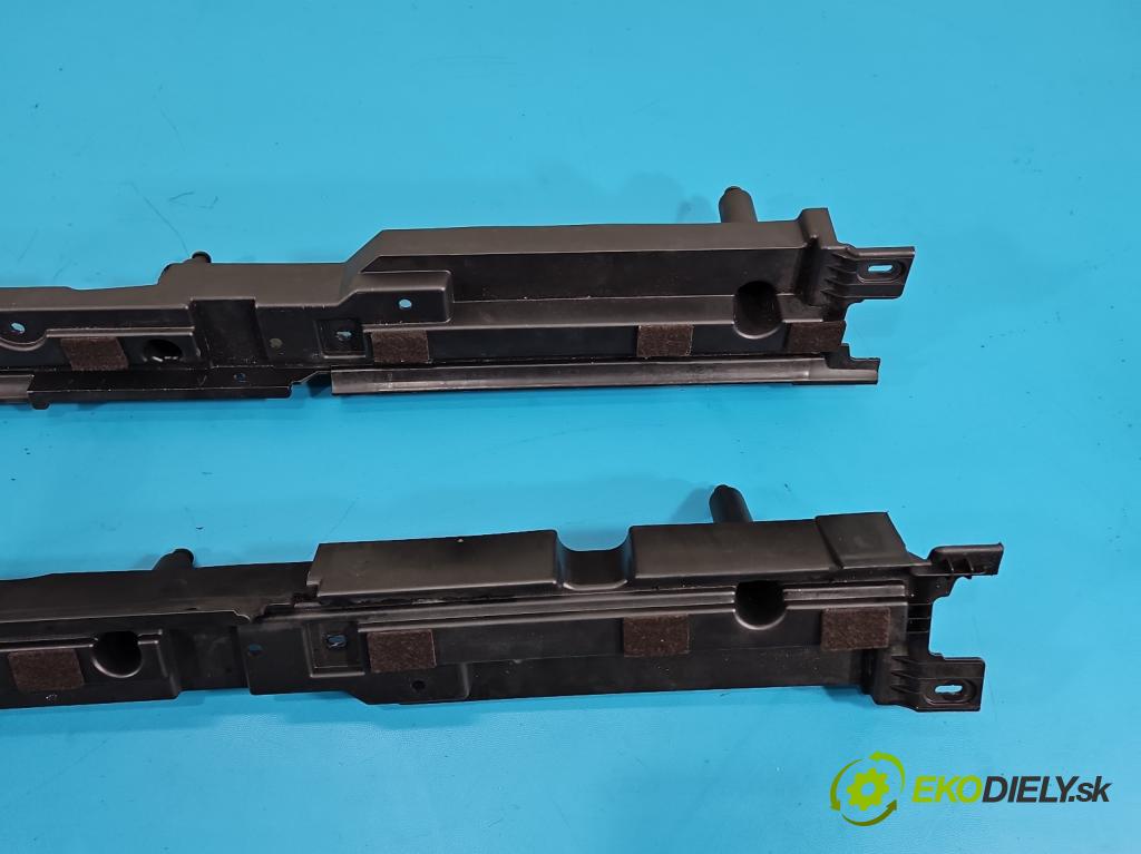 Bmw X5 F15 2013-2018 3.0d 258 HP automatic 190 kW 2993 cm3 5- Upevnenie: 7145914