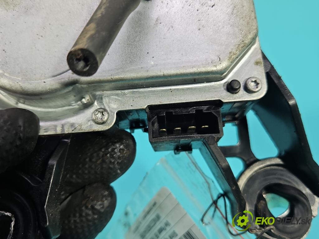 Vw Passat B5 1995-2005 1.9 tdi 110 HP manual 81 kW 1896 cm3 5- motor stieračov zadné 8L0955711B