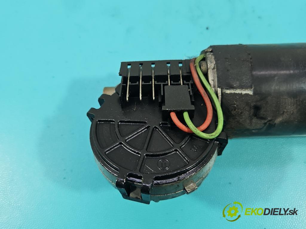 Ford Focus Mk1 1998-2004 1.6 16V 101 HP manual 74 kW 1596 cm3 5- motor stieračov predné 0390241362