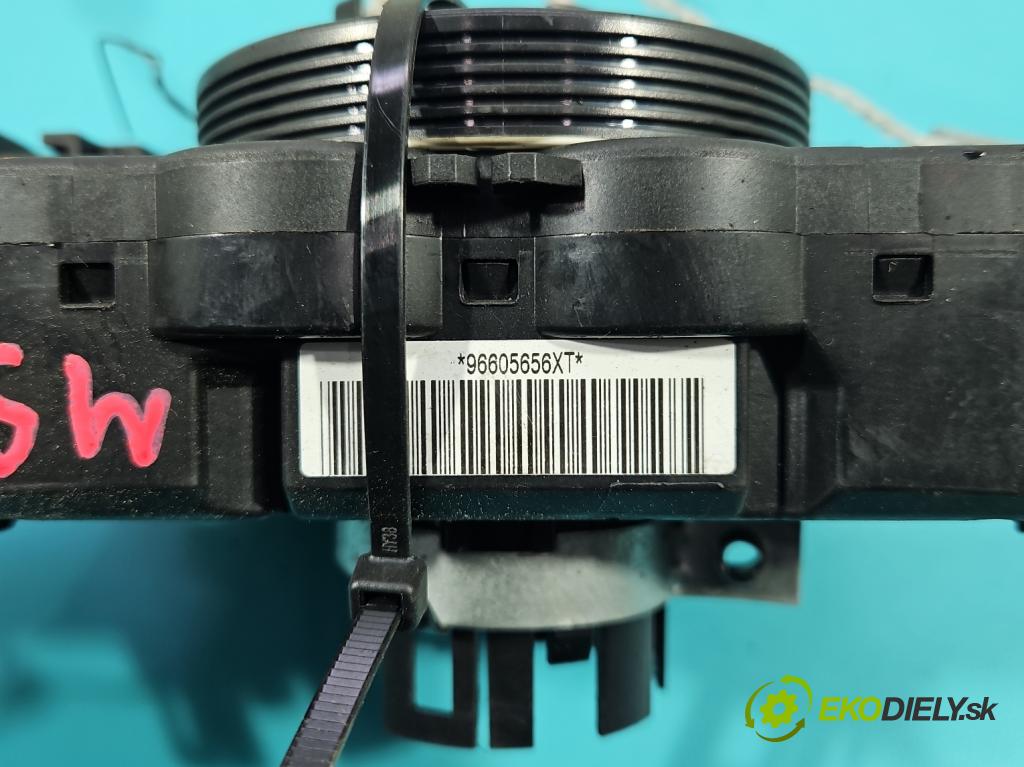 Peugeot 307 2.0 hdi 107 HP manual 79 kW 1997 cm3 5- prepínač komplex: 96605656XT (Prepínacie páčky pod volantom)