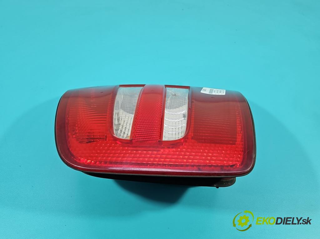 Skoda Fabia I 1999-2007 1.4 16V 75 HP manual 55 kW 1390 cm3 4- svetlo / reflektor zadné ľavé 6Y9945095B (Kľučka dverí ostatné)