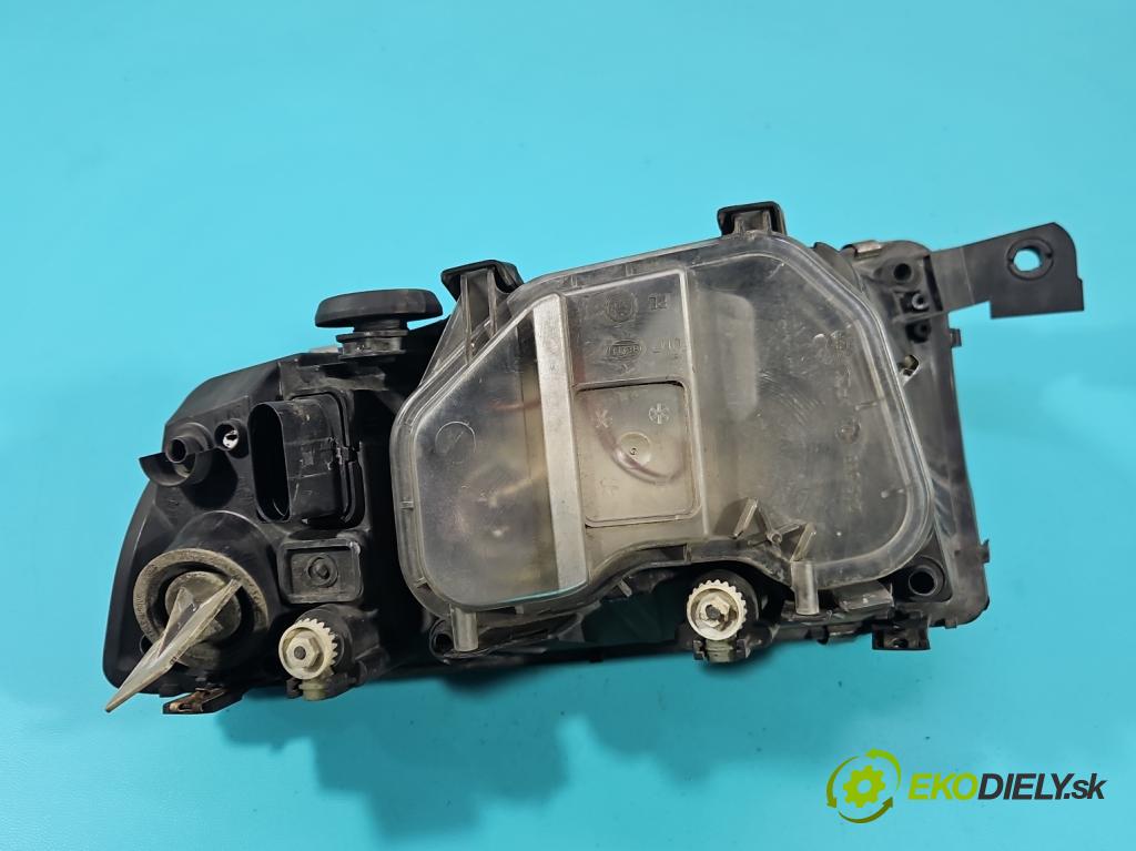 Skoda Fabia I 1999-2007 1.4 16V 75 HP manual 55 kW 1390 cm3 4- Reflektor: pravý  (Svetlo predné pravé)