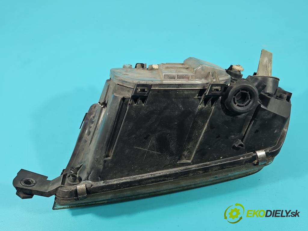 Skoda Fabia I 1999-2007 1.4 16V 75 HP manual 55 kW 1390 cm3 4- Reflektor: pravý  (Svetlo predné pravé)