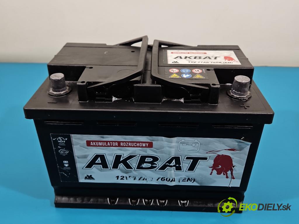 Audi A6 C5 1997-2004 2.4 v6 170 hp manual 125 kW 2393 cm3 4- Akumulator automobilový 