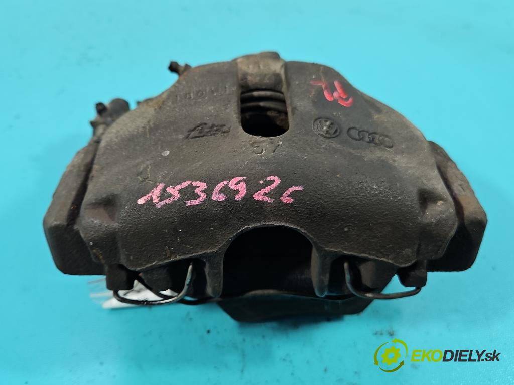Audi A6 C5 1997-2004 2.4 v6 170 HP manual 125 kW 2393 cm3 4- brzdič predné ľavý  (Kľučka dverí ostatné)