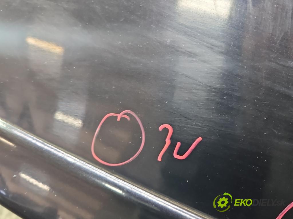 Opel Vectra C 2002-2008 1.9d 150 hp manual 110 kW 1910 cm3 5- zadní kufrové dveře  (Zadní kapota (kufr))