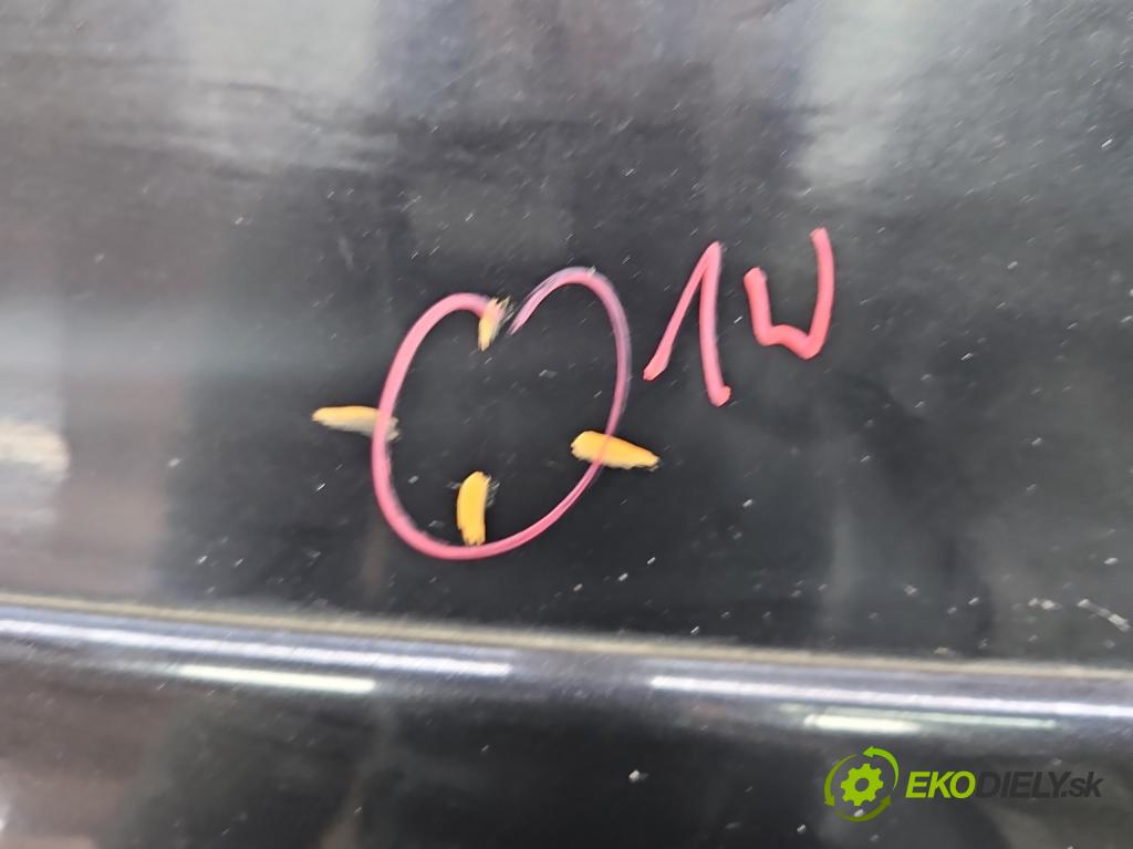 Opel Vectra C 2002-2008 1.9d 150 hp manual 110 kW 1910 cm3 5- zadní kufrové dveře  (Zadní kapota (kufr))